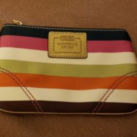 🚫SOLD🚫 COACH Hampton Multicolor Stripe Wristlet - Picture 1 of 4